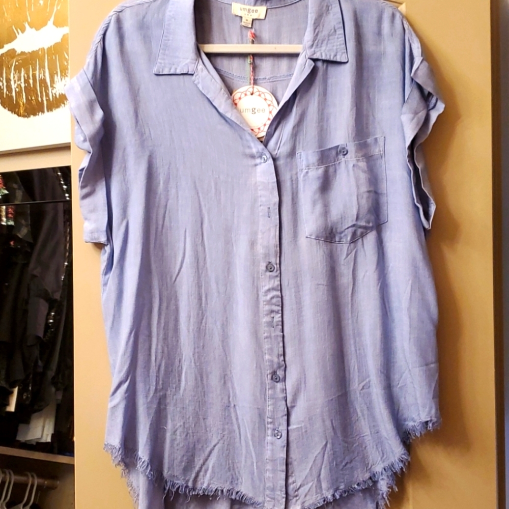 Chambray top with front pocket